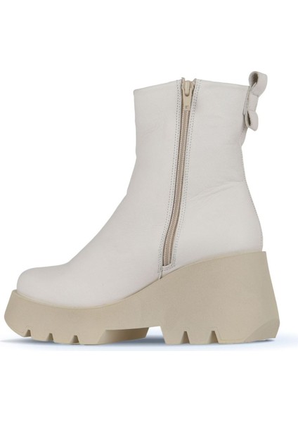 Bej Deri Kadın Dolgu Topuklu Bot 01WZ8404 01WZ8404 fırsatları