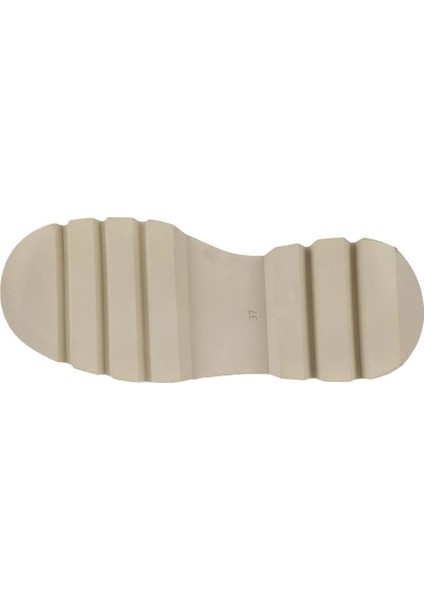 Bej Deri Kadın Dolgu Topuklu Bot 01WZ8404 01WZ8404 indirimleri