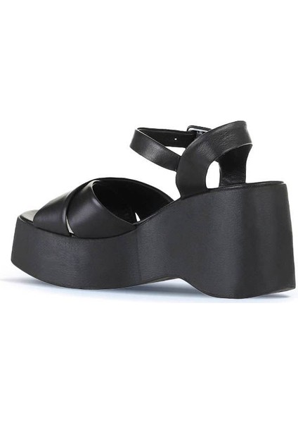 Siyah Deri Kadın Dolgu Topuklu Sandalet 01WY9001 01WY9001 indirimleri