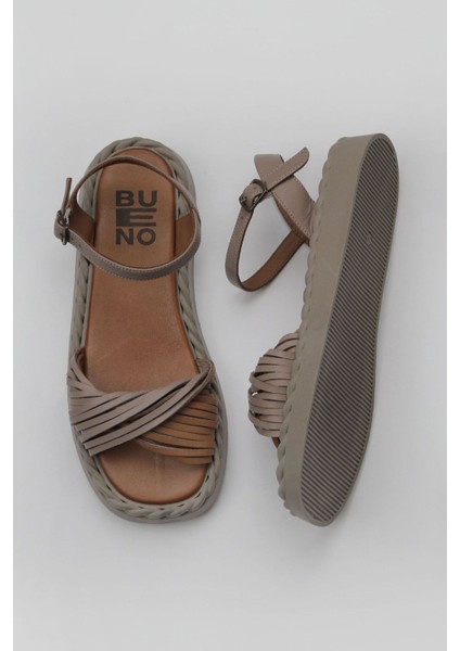 Gri Deri Kadın Düz Sandalet 01WY9110 01WY9110