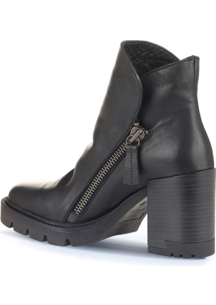 Siyah Deri Kadın Topuklu Bot 01WZ0801 01WZ0801 fırsatları