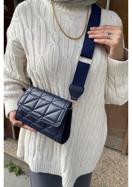 Kadın Siyah Çapraz Kapitone Çanta Capitone modelleri