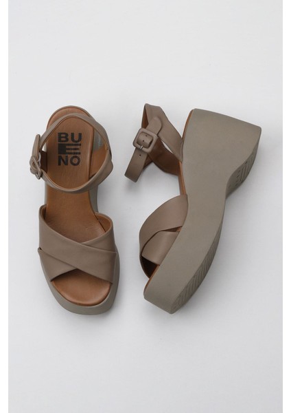 Gri Deri Kadın Dolgu Topuklu Sandalet 01WY9001 01WY9001