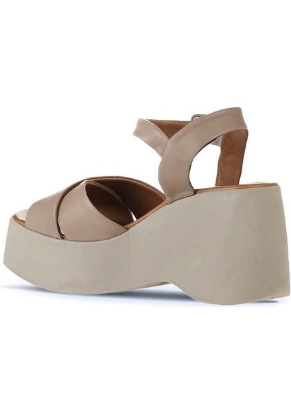Gri Deri Kadın Dolgu Topuklu Sandalet 01WY9001 01WY9001 indirimleri