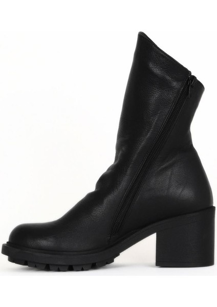 Siyah Deri Kadın Topuklu Bot 01WZ7905 01WZ7905 modelleri
