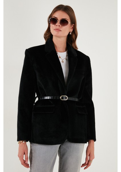 Regular Fit Astarlı Kemer Detaylı Peluş Dokulu Ceket Bayan Ceket 6839490 indirimleri