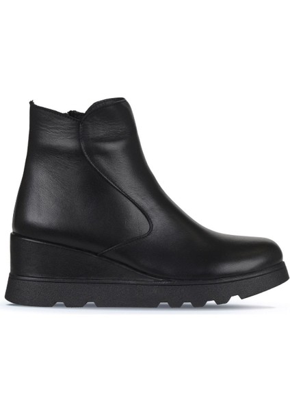 Siyah Deri Kadın Dolgu Topuklu Bot 01WZ7201 01WZ7201