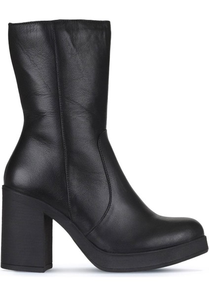 Siyah Deri Kadın Topuklu Bot 01WZ3203 01WZ3203