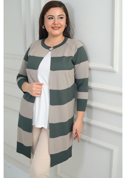 Kadın Enine Kalın Çizgili Büyük Beden Hırka