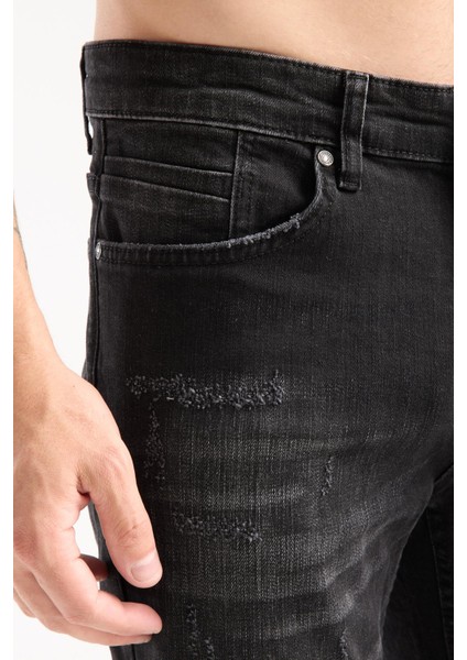 Erkek Slim Fit Esnek Kumaş, %98 Pamuklu Dar Kalıp Jean modelleri