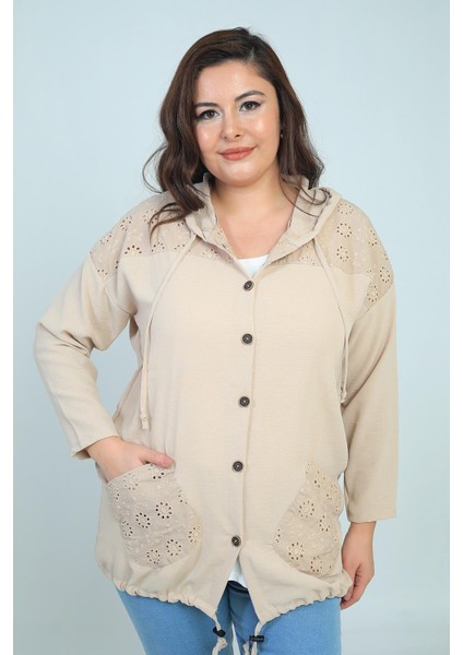 Kadın Kapüşonlu Önü Düğmeli Cepli Fistolu Büyük Beden Hırka modelleri