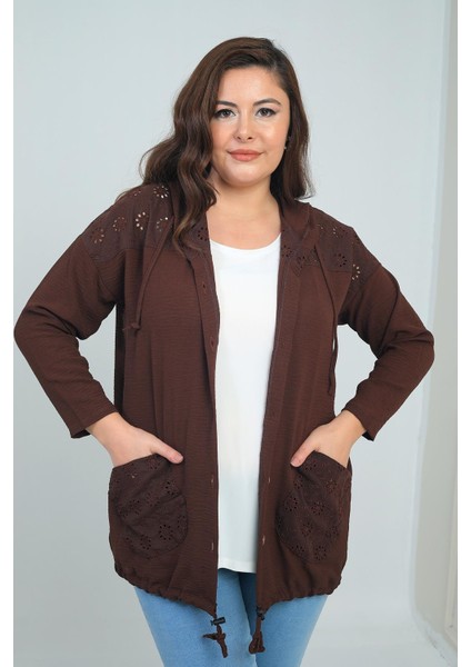 Kadın Kapüşonlu Önü Düğmeli Cepli Fistolu Büyük Beden Hırka fiyatları