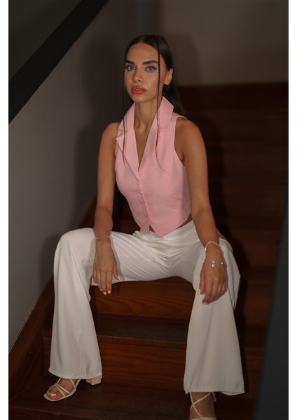 Pembe Sırt Detaylı Yelek fiyatları