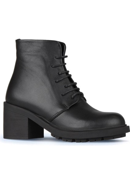 Siyah Deri Kadın Topuklu Bot 01WZ7904 01WZ7904 fiyatları