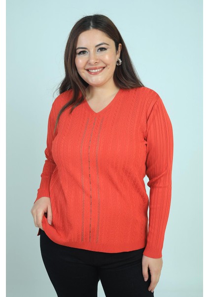 Kadın V Yaka Önü Şerit Taş Baskılı Fitilli Büyük Beden Soğuk Iplik Triko Bluz modelleri