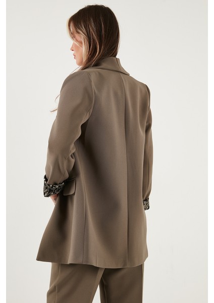 Regular Fit Klasik Yaka Desenli Astar Detaylı Blazer Ceket Bayan Ceket 6839227