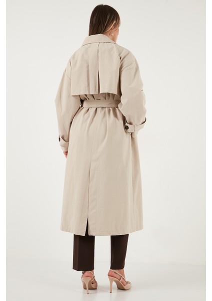 Pamuklu Oversize Kruvaze Yaka Düğmeli Uzun Trençkot Bayan Trençkot 6839605 indirimleri