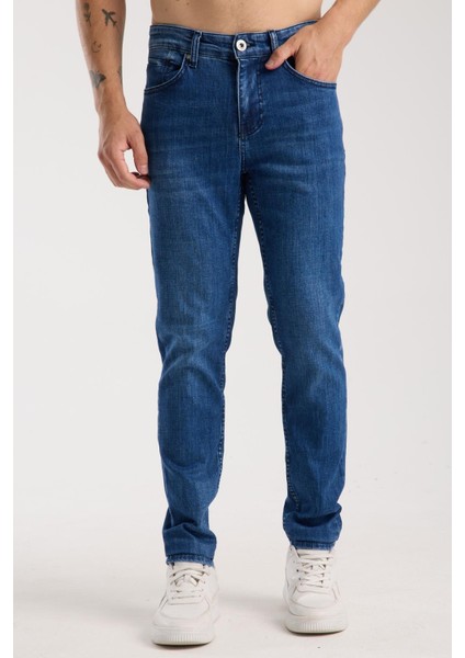 Erkek Slim Fit Esnek Kumaş, %98 Pamuklu Dar Kalıp Jean
