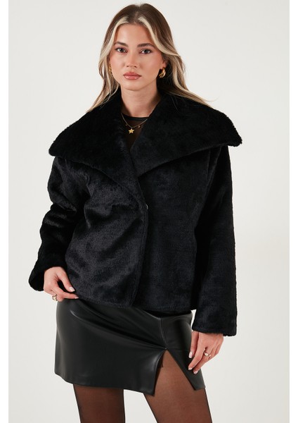 Oversize Geniş Yaka Çıtçıt Düğmeli Astarlı Peluş Mont Bayan Mont 6839623
