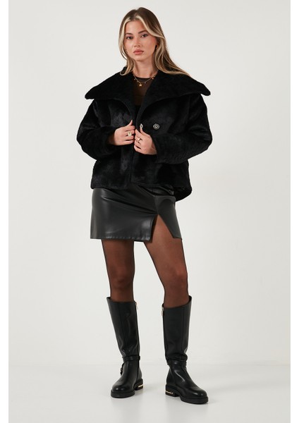 Oversize Geniş Yaka Çıtçıt Düğmeli Astarlı Peluş Mont Bayan Mont 6839623 fiyatları