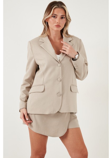 Taşlı Regular Fit Broş Detaylı Ceket-Şort Etek Takım Bayan Takım 6839618 fırsatları