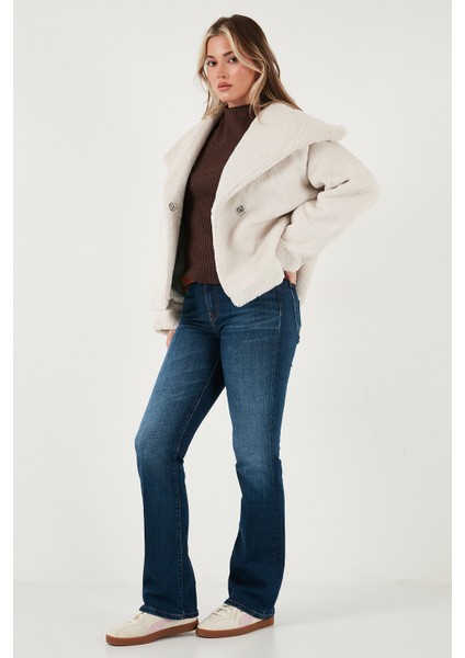 Oversize Geniş Yaka Çıtçıt Düğmeli Astarlı Peluş Mont Bayan Mont 6839623 fiyatları