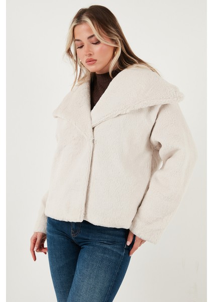 Oversize Geniş Yaka Çıtçıt Düğmeli Astarlı Peluş Mont Bayan Mont 6839623 fırsatları