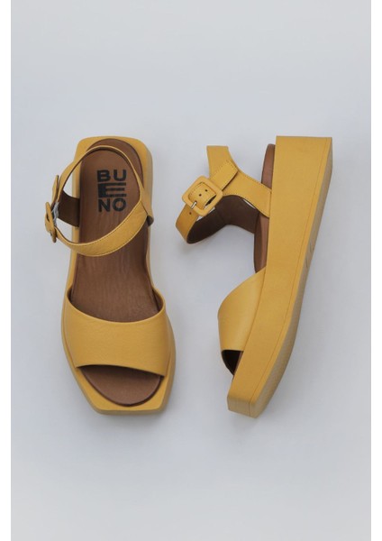 Sarı Deri Kadın Düz Sandalet 01WY5900 01WY5900