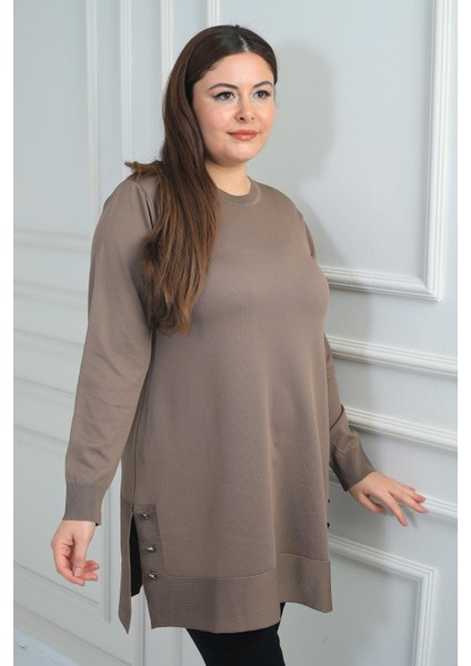 Kadın Yanları Düğme Detaylı Yırtmaçlı Büyük Beden Triko Tunik Bluz fiyatları