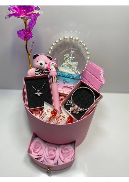 Sevgiliye Pembe Hediye Kutusu - Aşk Kutusu - Kolye - Yüzük - Kar Küresi - Peluş Ayıcık fiyatları