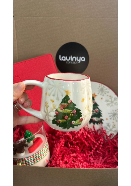 Yılbaşı Hediye Kutusu - Mum - Kupa - Defter - Tabak modelleri