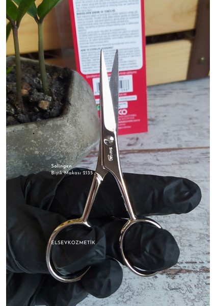 Düzenli ve Şık Bıyık Bakımı Için Kaliteli Makas, Şık Tasarım ve Kolay Kullanım fiyatları
