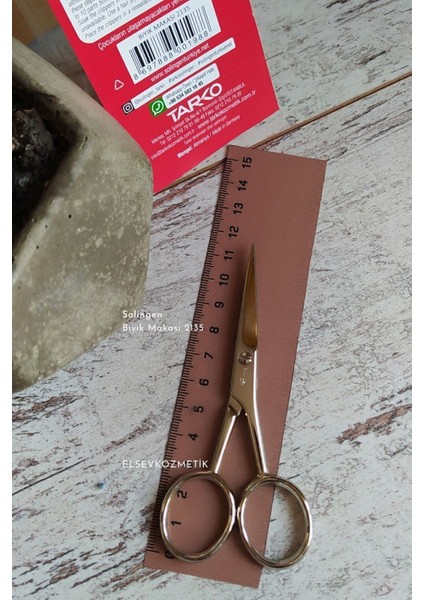 Düzenli ve Şık Bıyık Bakımı Için Kaliteli Makas, Şık Tasarım ve Kolay Kullanım indirimleri