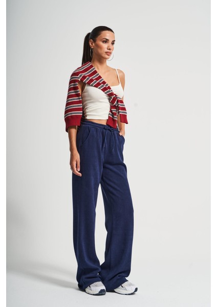 Itsbasic Kadın Siyah Renk 1W41 Ince Fitilli Örme Esnek Kadife Kumaş Pantolon fiyatları