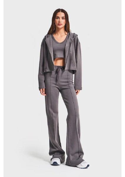 Itsbasic Kadın Antrasit Örme Kumaş Flare Eşofman Büstiyer ve Fermuarlı Sweatshirt 3'lü Kombin Takım
