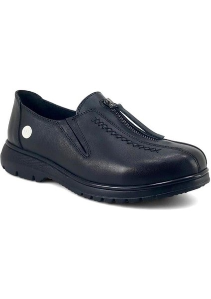 845 Hakiki Deri Günlük Kadın Ayakkabı-Siyah