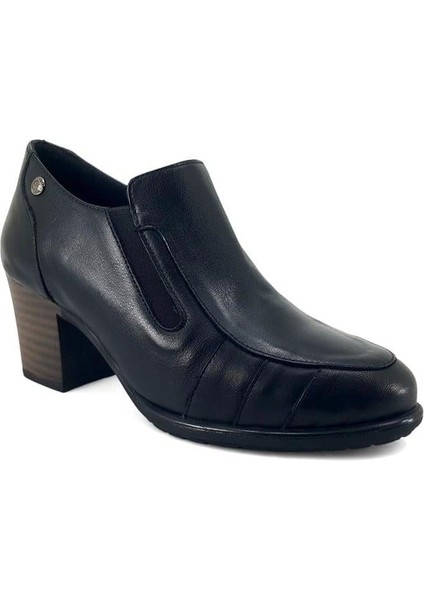 3360 Hakiki Deri Günlük Kadın Ayakkabı-Siyah