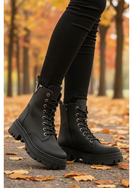 Siyah Zümrüt Bağcıklı Fermuarlı Kadın Worker Bot modelleri