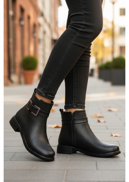 Siyah Fermuarlı Içi Polarlı Kadın Topuklu Bot modelleri