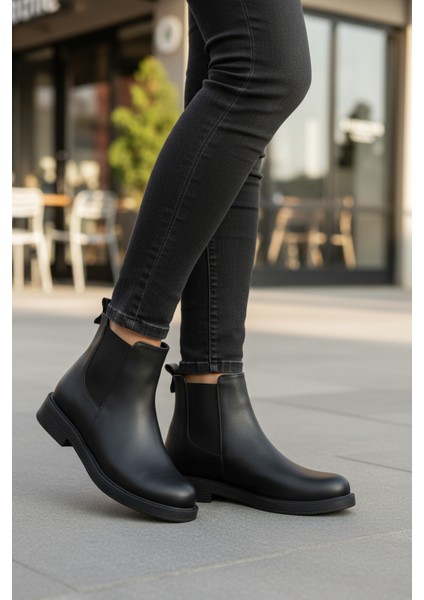 Siyah Polarlı Kadın Chelsea Bot modelleri
