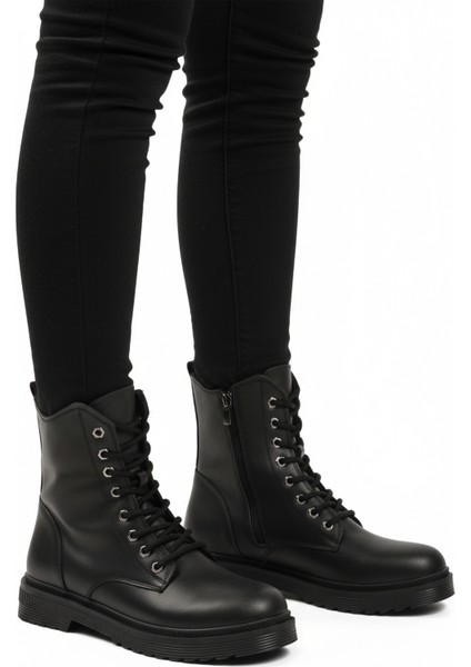 Siyah Kürklü Bağcıklı Fermuarlı Kadın Worker Bot