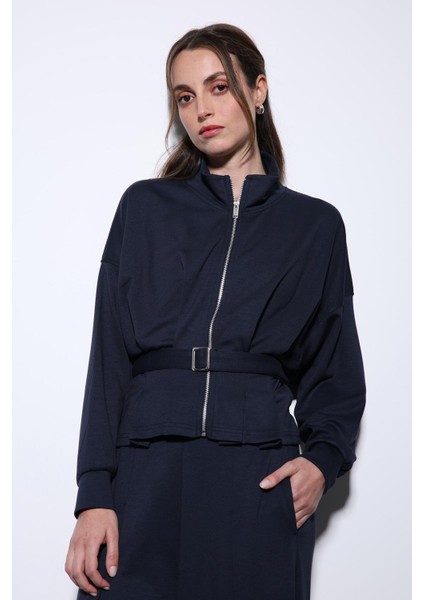 Lacivert Bel Kemerli Geniş Paça Pantolonlu Takım