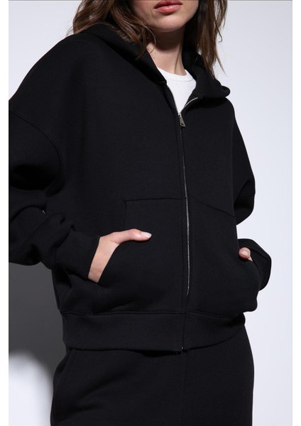 Siyah Fermuarlı Kapüşanlı Kadın Sweatshirt