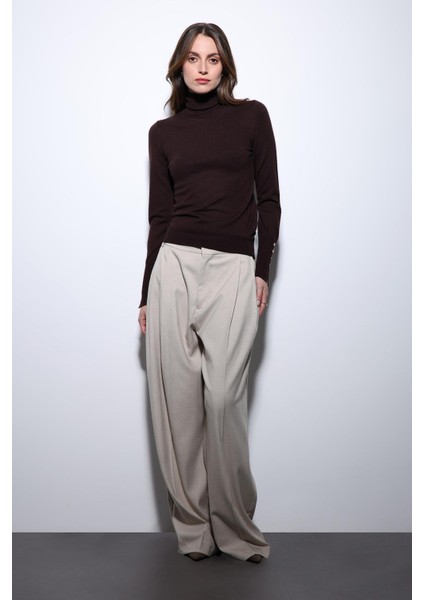 Kahve Dik Yaka Triko Kazak fiyatları