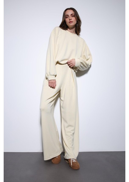 Sarı Geniş Paça Relaxed Kadın Takım modelleri