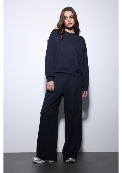 Lacivert Geniş Paça Relaxed Kadın Takım modelleri