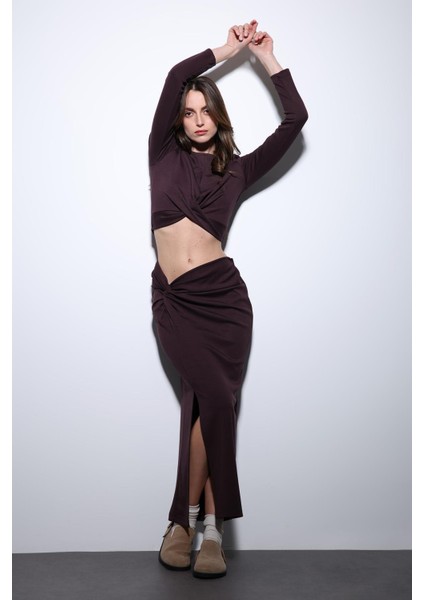 Mürdüm Yırtmaç Detaylı Kadın Etek Takım