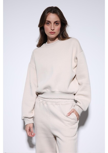 Taş Basic Kadın Sweatshirt fırsatları