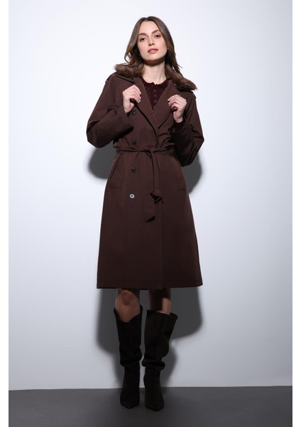 Kahve Suni Kürklü Yaka Kadın Trençkot fiyatları
