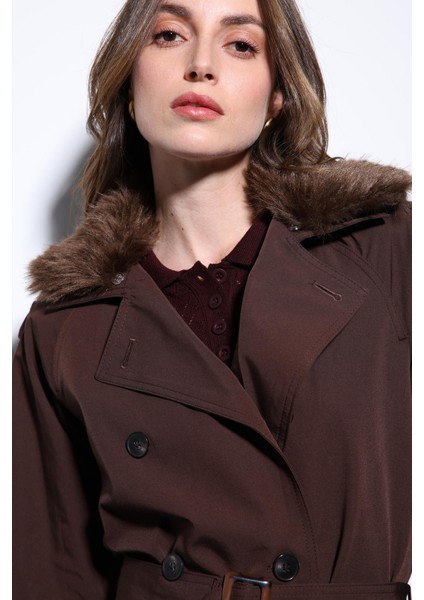Kahve Suni Kürklü Yaka Kadın Trençkot